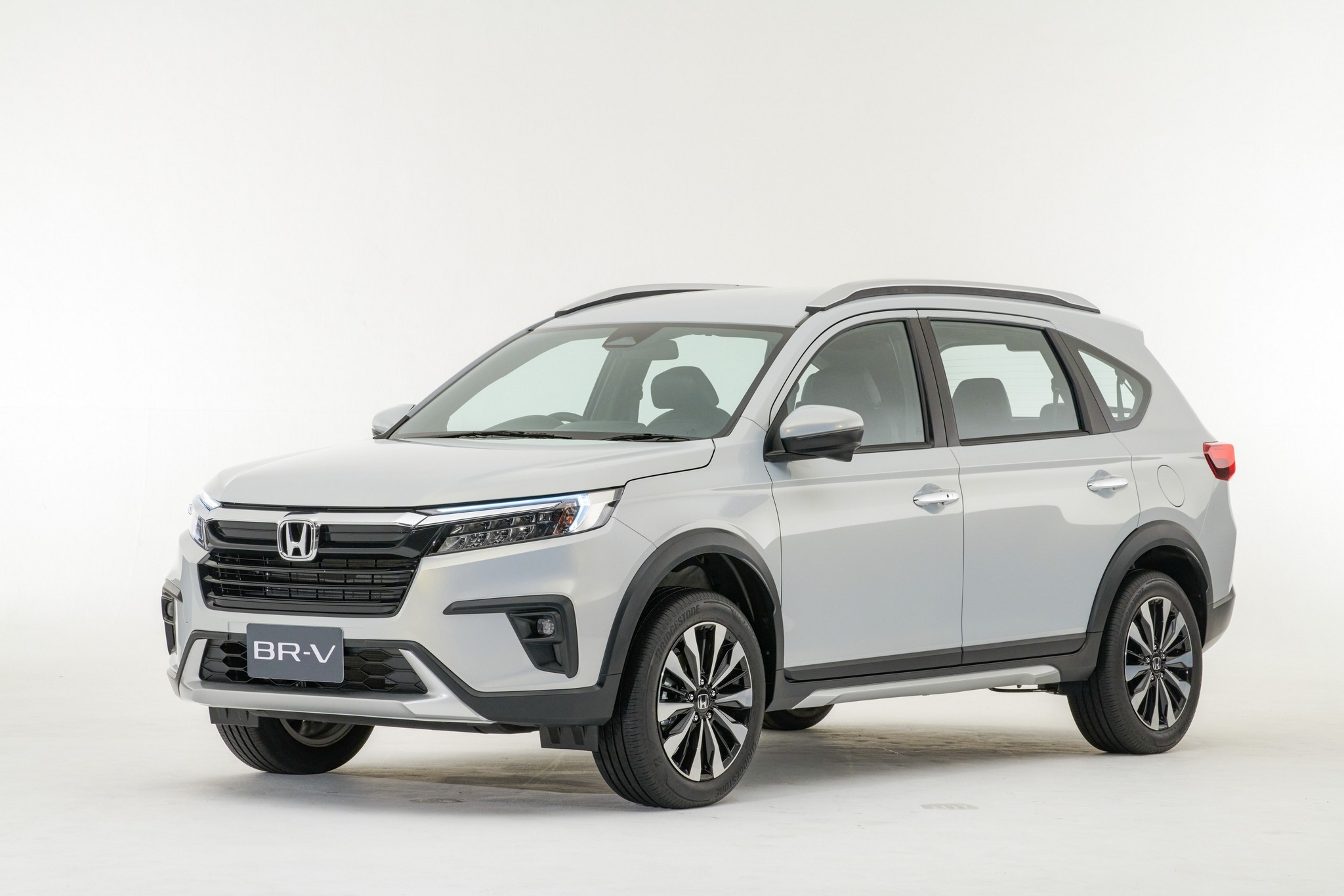 So sánh 3 mẫu Civic phiên bản mới nhất  bán ra từ tháng 04/2019