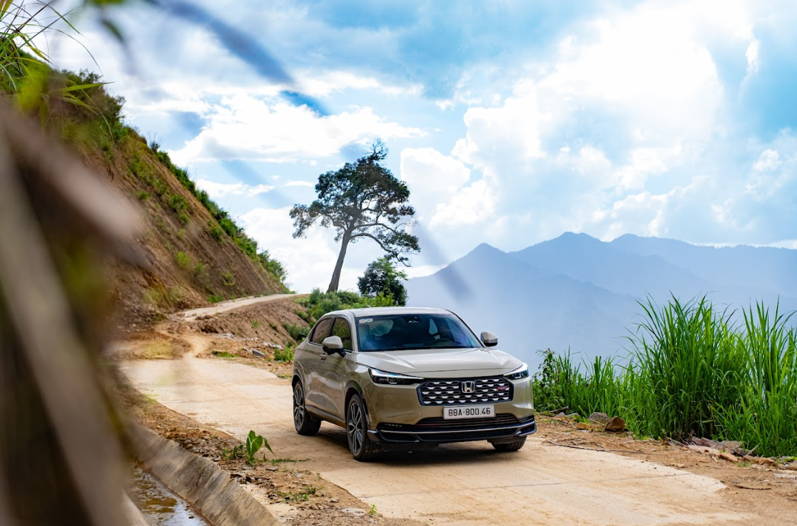 So sánh 3 mẫu Civic phiên bản mới nhất  bán ra từ tháng 04/2019